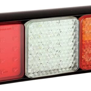 LED achterlicht met zwarte rand | 12-24v | 40cm. kabel | 100BSTIWFMRE-100BSTIWFMRE